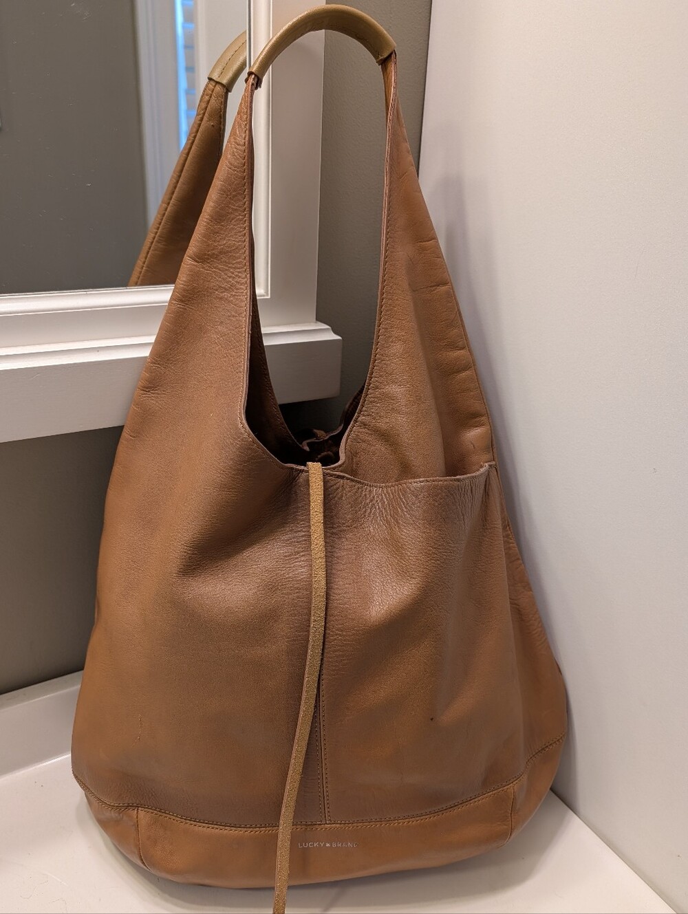🤎 Vintage Lucky Brand Mia Classic Leather Hobo Shoulder Satchel Bag in Cognac - Picture 3 of 16